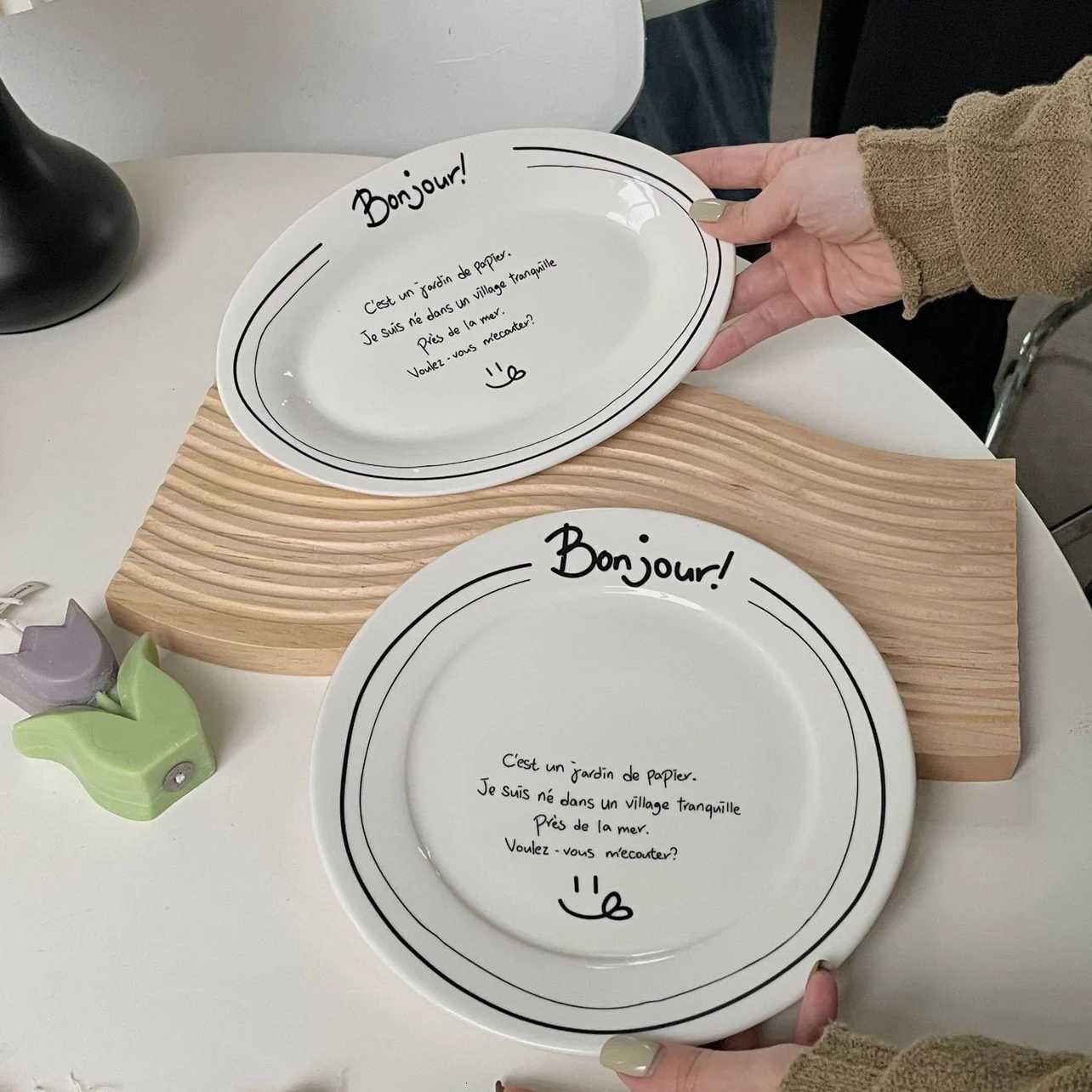 Luxury Korean French Letter Simple Dinner Plates Breakfast Plate Afternoon Tea Dessert Spaghetti Main Meal Plate He Decoration Photo Y251129