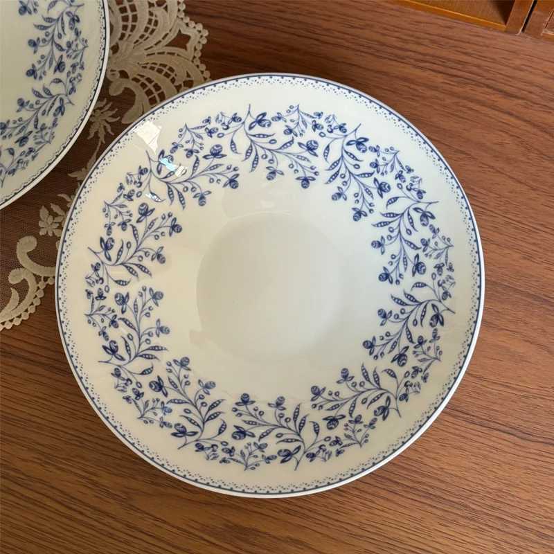 Luxury 8inches Ceramic Plate Blue Floral Print Dining Dishes Texture Underglaze Round Deep Soup Plates Household Fruit Salad Tablewares Y251129