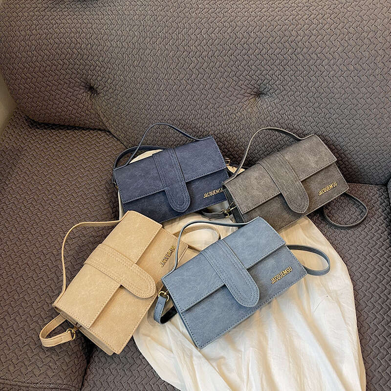 New Trendy and Versatile Mini Knitted Single Shoulder Crossbody Bag for Women in Autumn 2025