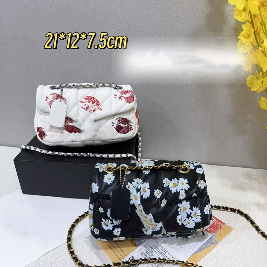 Designer Shoulder Bag New Sheepskin Ayagh Chain Crossbody Classic Hundred Tabby Wine God Series Ladies Fashion Tote Bag