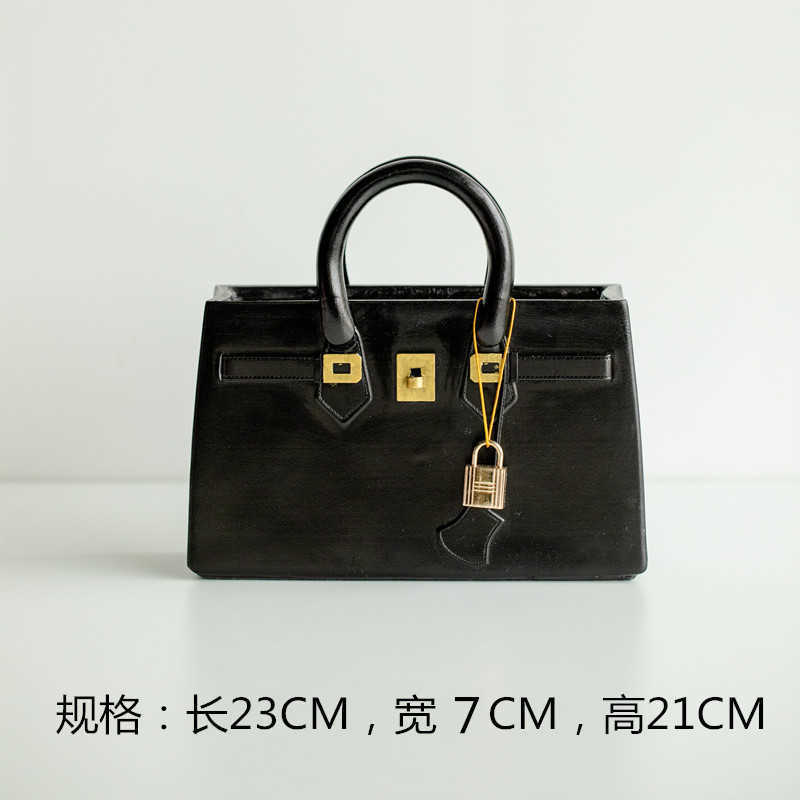 Vases high quality silver Resin Flowers Home Decor aesthetic room decor Wedding desk Ornament Living Room Big Bag Vase Luxury J250429 R250506