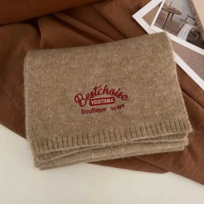 Winter Warm Scarf For Women Fashion Letter Knitted Wool Yarn Neckerchief Muffler Female Shawl Neck WrapsJ251129