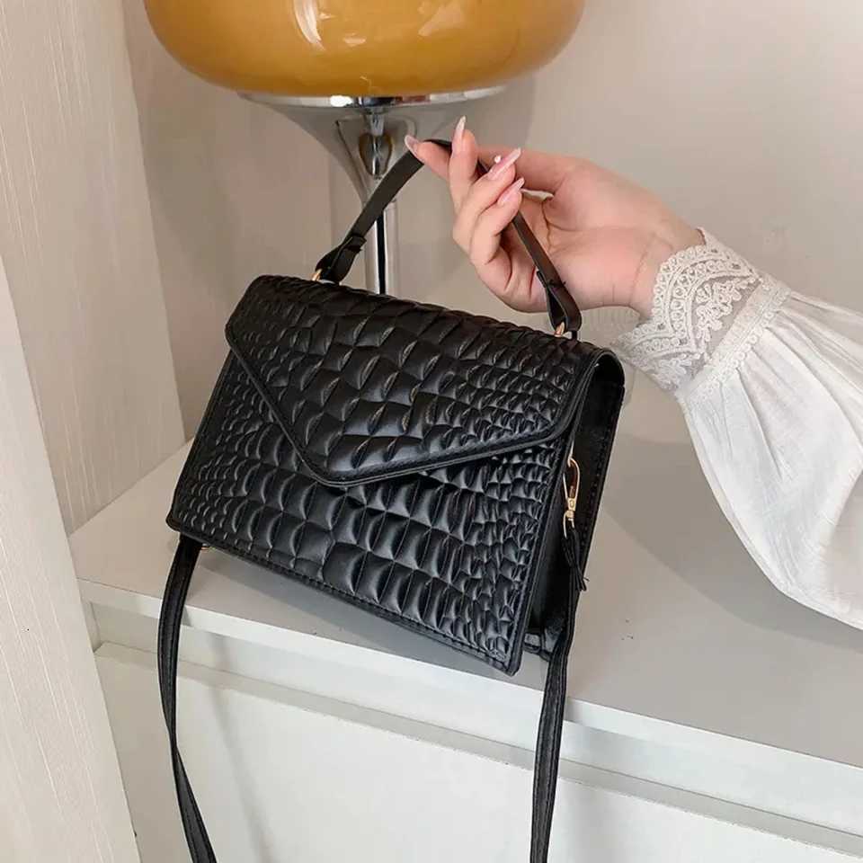 Faux Crocodile Embossed Handbag Womens Square Bag K251128