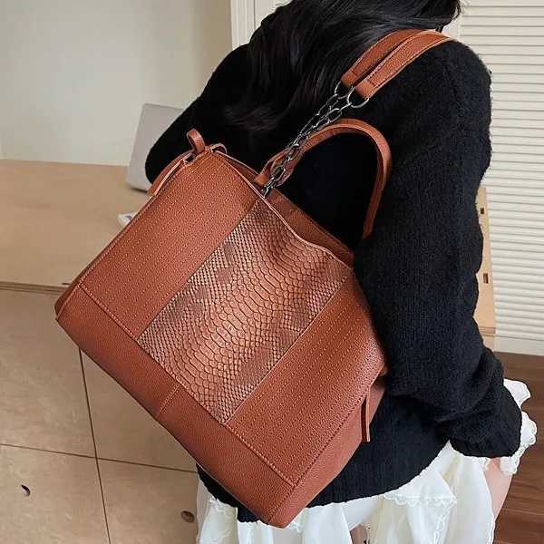 Shoulder Bag Tote Bag Autumn and Winter Retro Crocodile Pattern Handbag Large Capacity Womens Bag Fashion Embossing K251128