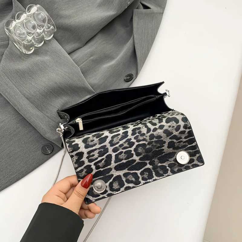 Luxury Designer leopard print Ladies Handbags New High Quality Leather Shoulder Crossbody Ba Women Female Fashion Underarm satch K251128