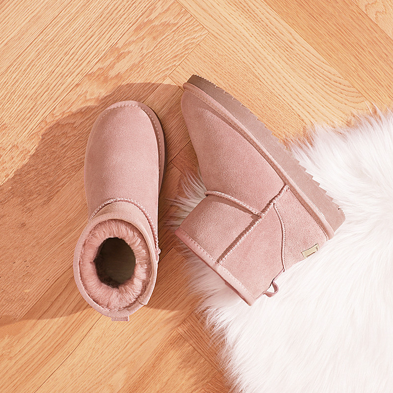 Designer Boots 2025 New Women's Genuine Leather Snow Boots, Plush Lined Extra Warm Flat Low Heel Ankle Winter Shoes