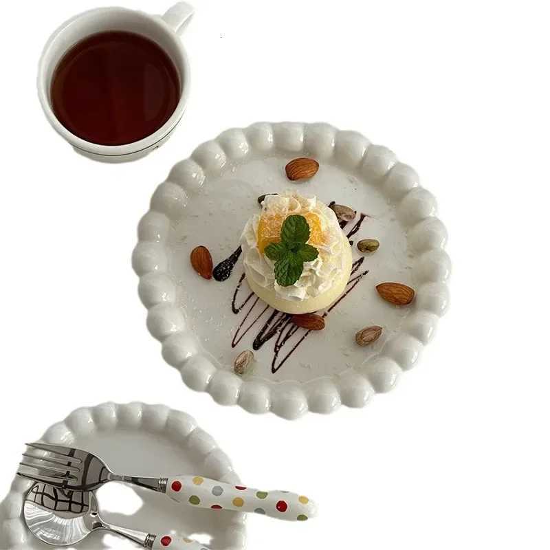 Luxury White/w Beads Ceramic Plate Round Tableware Main Dish Western Food Decorative Plate Kitchen Utensils Cake Decorative Tray Y251129