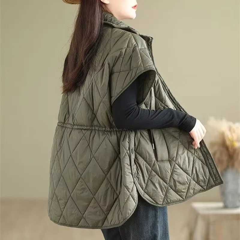 2025 Loose Fashion Women Vest Coat Autumn Winter Warm Cotton Jacket Female Waistcoat Outwear New Zipper Lady Sleeveless JacketsT251129