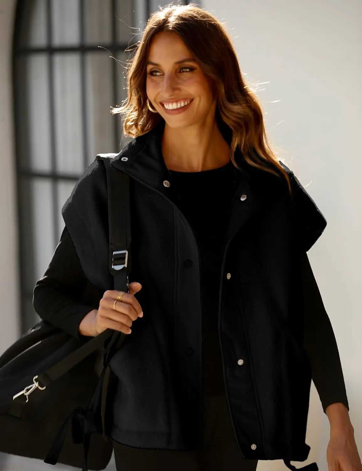 Womens Fuzzy Fleece Vest Oversized Sleeveless Sherpa Jacket Warm Button Down Gilet Outerwear with PocketsT251129