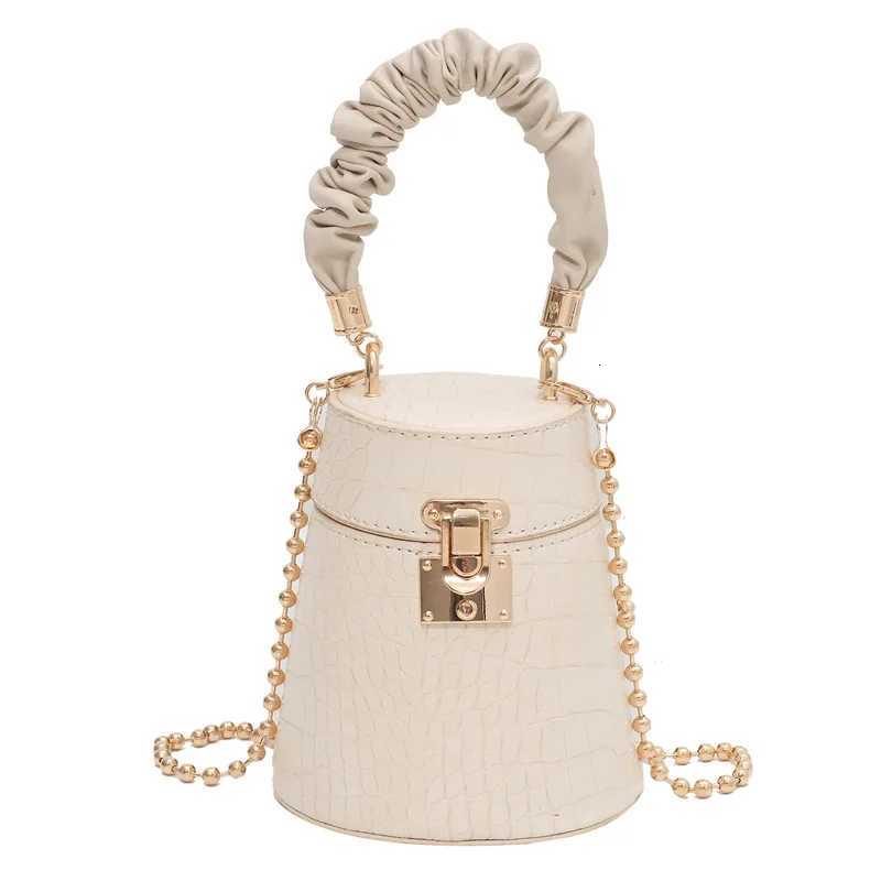 Fashion Crocodile Pattern Womens Bag Lock Chain Trendy Cross Shoulder Handbag K251128