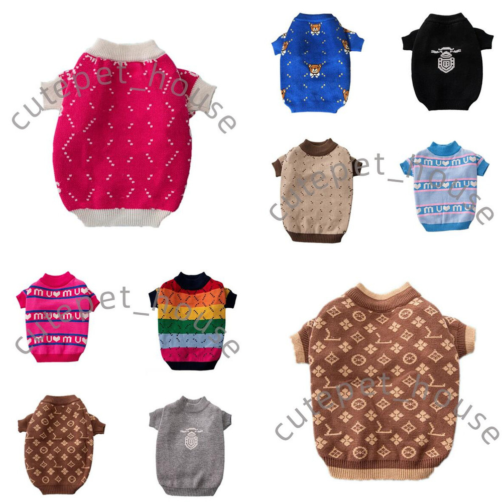 Designer Dog Clothes Luxury Dog Apparel Winter Warm Pet Sweaters Knitted Turtleneck Cold Weather Pets Coats Puppy Cat Pullover Clothing for Small Dog 