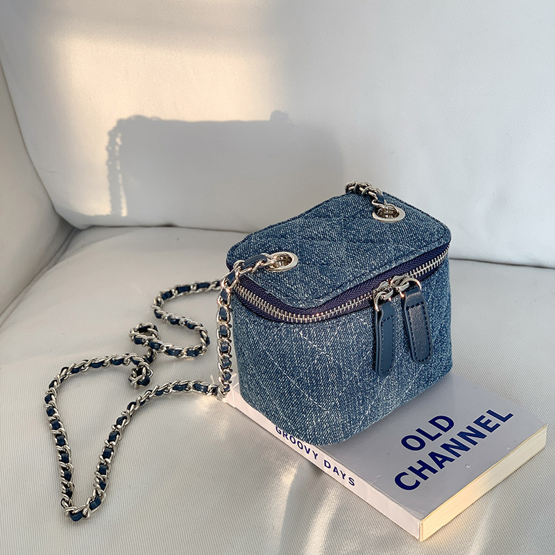 Stylish Designer Mini Cowboy Crossbody Bag - Quilted Vintage Denim Purse with Chain Strap, Women's Casual Box Bag Free Shipping