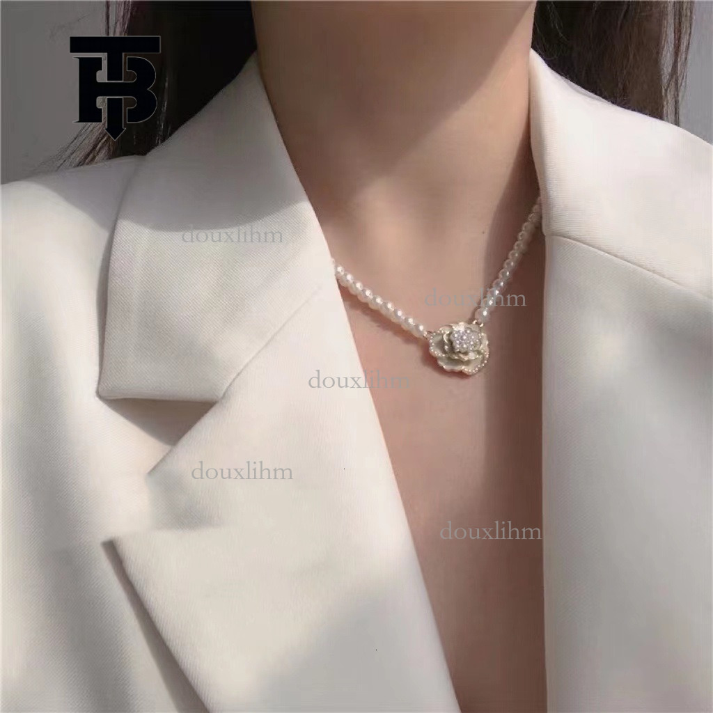TB BHULAMTE Women's Camellia Flower Necklace, Chinese-Style Acrylic Resin Pearl Jewelry with Heart Love Circle Pendant - 40 cm Popcorn Chain, Black an - view 9