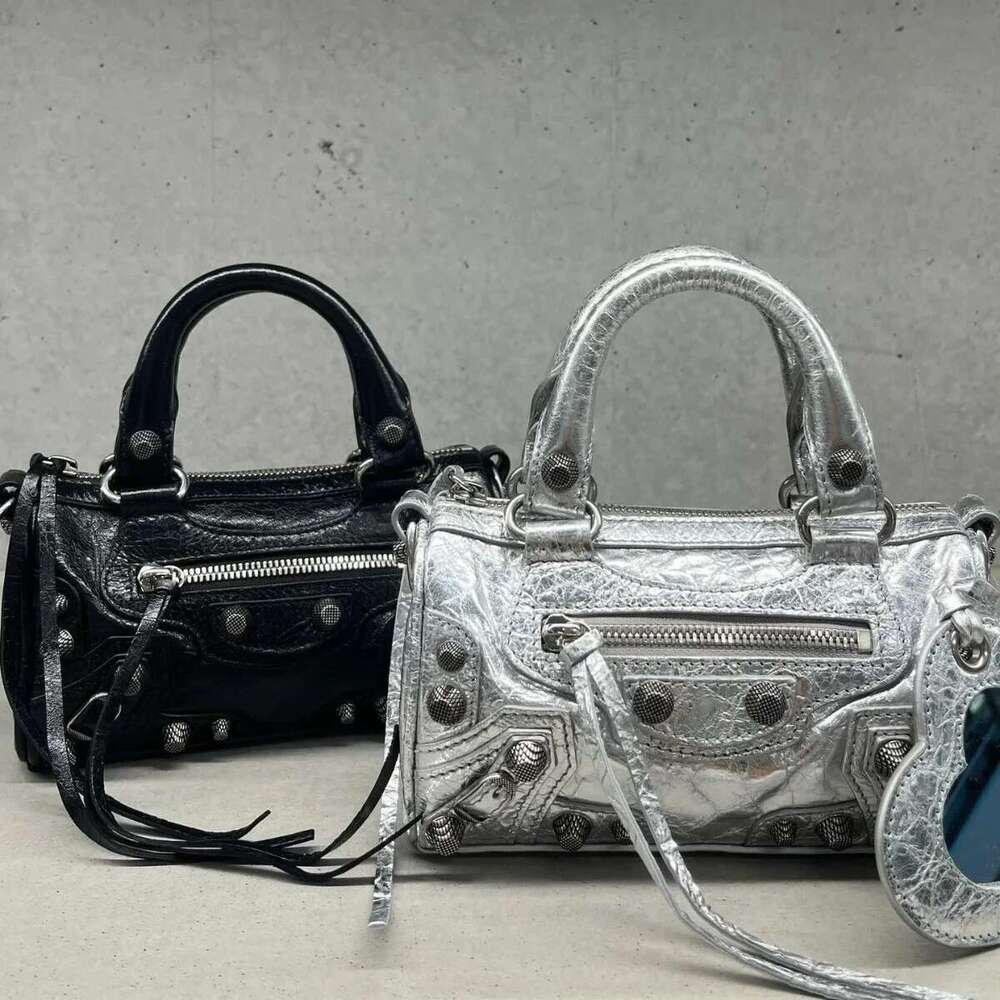 2024 New Fashionable Versatile Motorcycle Mini Bag Handheld Crossbody Women's Niche Soft Polyester Fiber Hip Hop Style