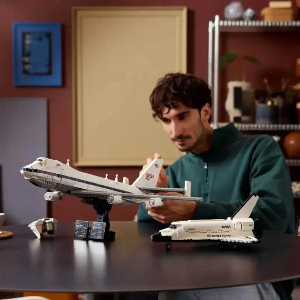 New educational toys shuttle airplane model difficult building blocks birthday toys gifts for boys and girls J251129