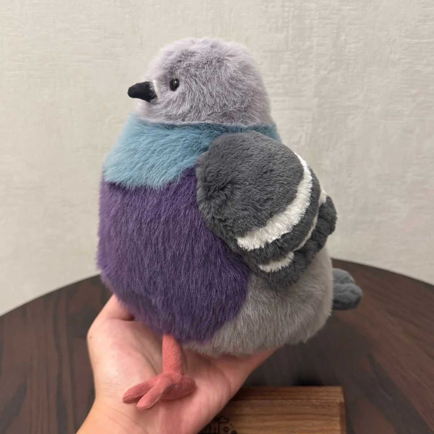 Lovely Fluffy Pigeon Plush Toy Cute Soft Bird Stuffed Cuddly Doll Soothe Sleep Birthday Gifts Girl He Decor C251202