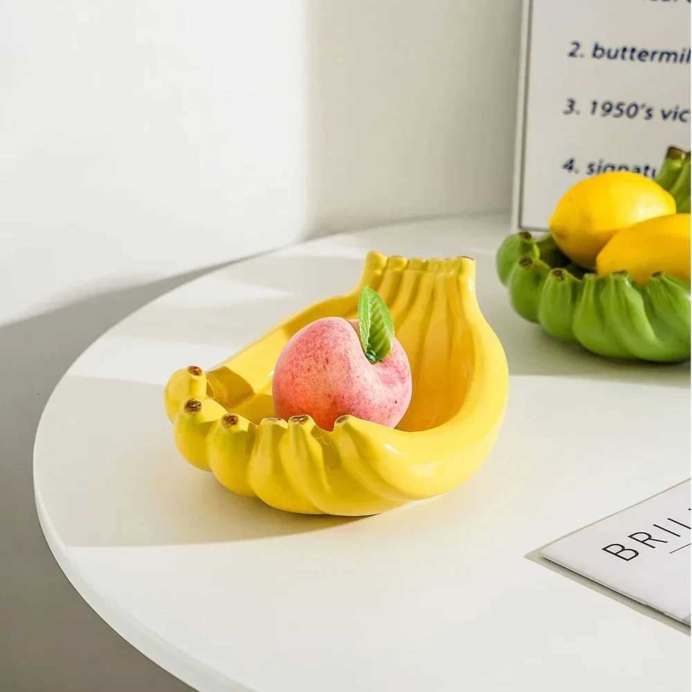 New Home Container Entrance Key Storage Banana Shaped Storage Tray Ceramic Fruit Tray Snack Tray Living Room Desktop Storage Y251129