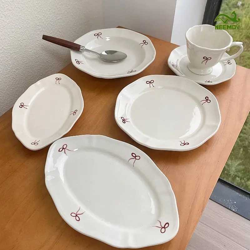 Luxury Vintage Red Bow Plate Vegetable Plate He Afternoon Tea Dessert Cake Deep Plate Underglaze Colored Ceramic Tableware Dishes Y251129