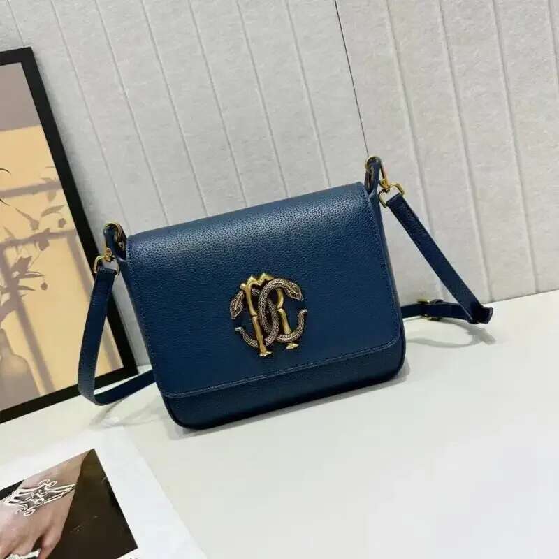 Light Fashion High Quality Classic Solid Color Commuting Versatile Popular Retro Style Ladies Handbag