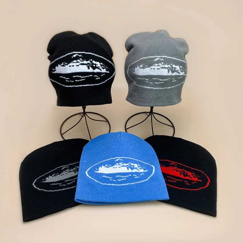 New Retro European American Knitted Hat for Men Women Street Hip-Hop Skateboarding Printing Beanies Hat Autumn Winter WarmXJ251129