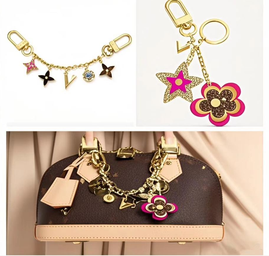 2025 New Sakura Keychain Bag Accessories Fashion Matching 789