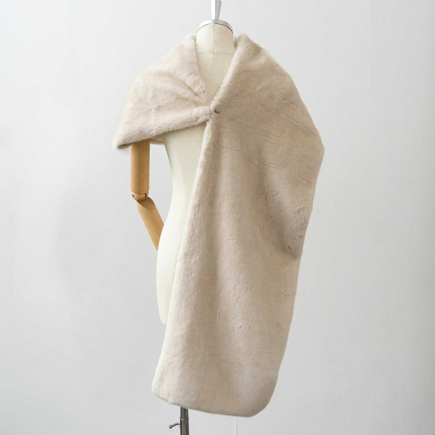 Women Fashion Faux Fur Scarf Faux Mink MufflerJ251129