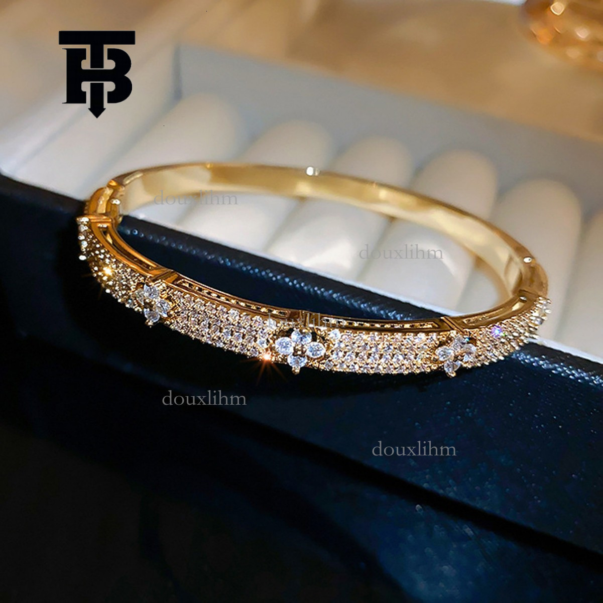 TB BHULAMTE Designer Luxury All Diamond Women's Bracelet Micro Inlaid Zirconia Flower Fashion Trend Personality High End Sense Bracelet Elegant V