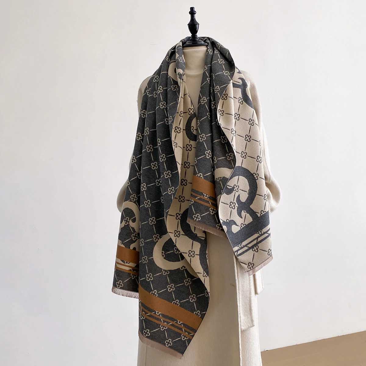 Womens Winter Versatile Trendy High-end Feel Faux Sheepskin Office Air Conditioner Scarf Thickened Warm Neck WarmerJ251129