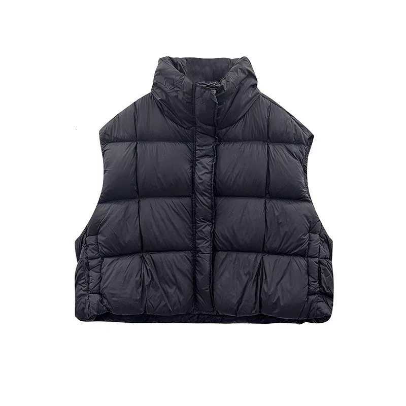 Winter 2025 Short Stand Up Collar Thickened Down Vest for Women Wearing Casual Warm Bread VestT251129