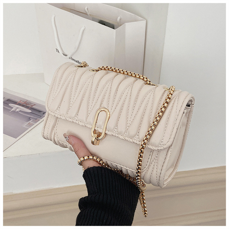 Designer Bag Luxury Shoulder Bag Bag Fashion Chic Wrinkled Small Square High End Lightweight Single Shoulder Handbag For Modern Women