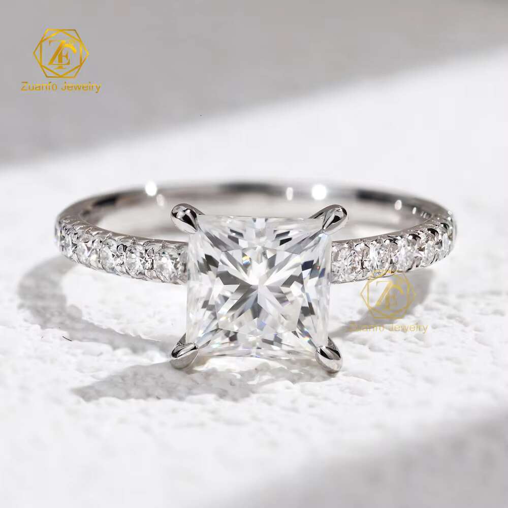 New Trendy Custom 14k Solid Gold D VVS1 1.5CT 6*6mm Princess Cut Moissanite Diamond Ring for Women Wedding Engagement