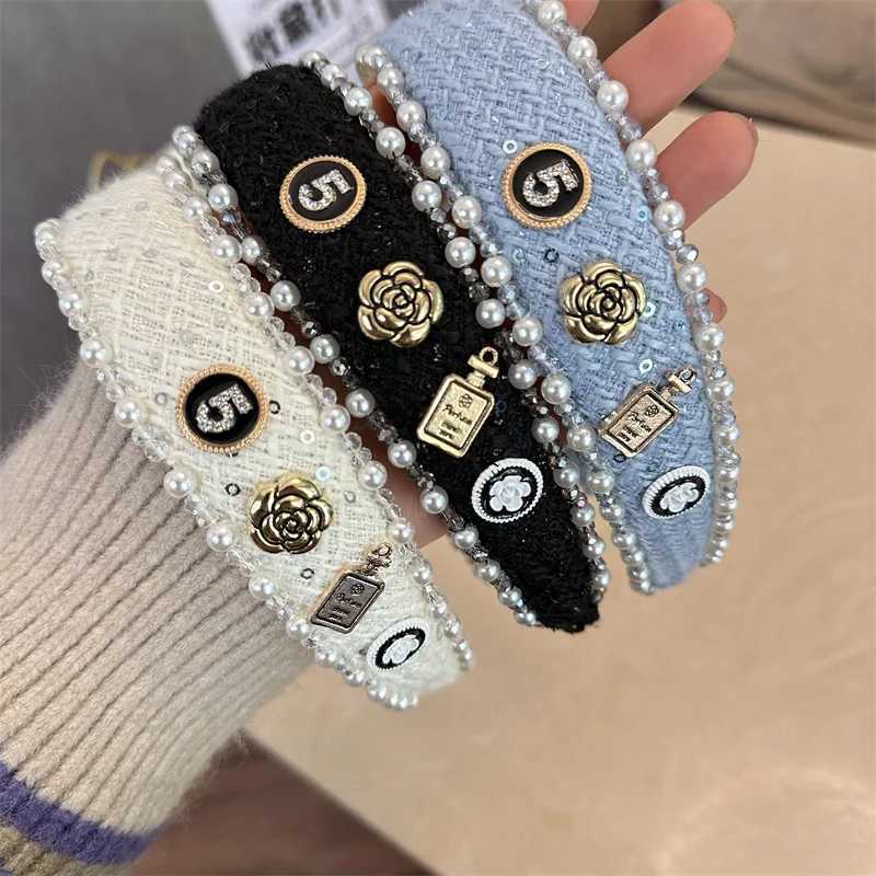 Exquisite Crystal Ball Pearl Number 5 Letter Camellia Headband Women Hair Accessories France Pearl Beaded Hairhoops HeadwearsT251129