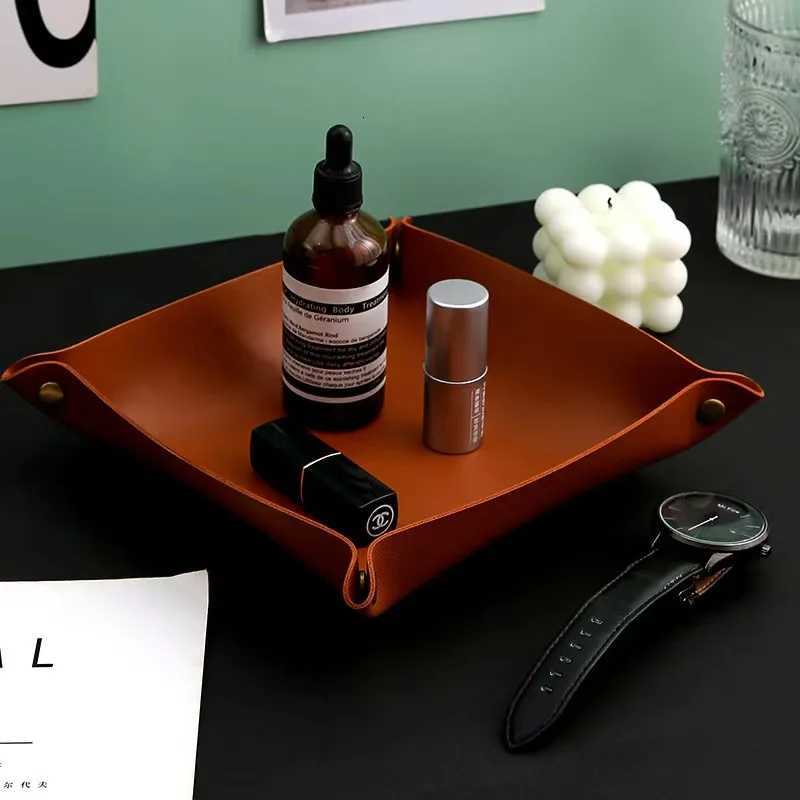 Living Room Entrance Key Storage Box Leather Desktop Cosmetics Storage Box Sundry European Tray Storage Box Y251129