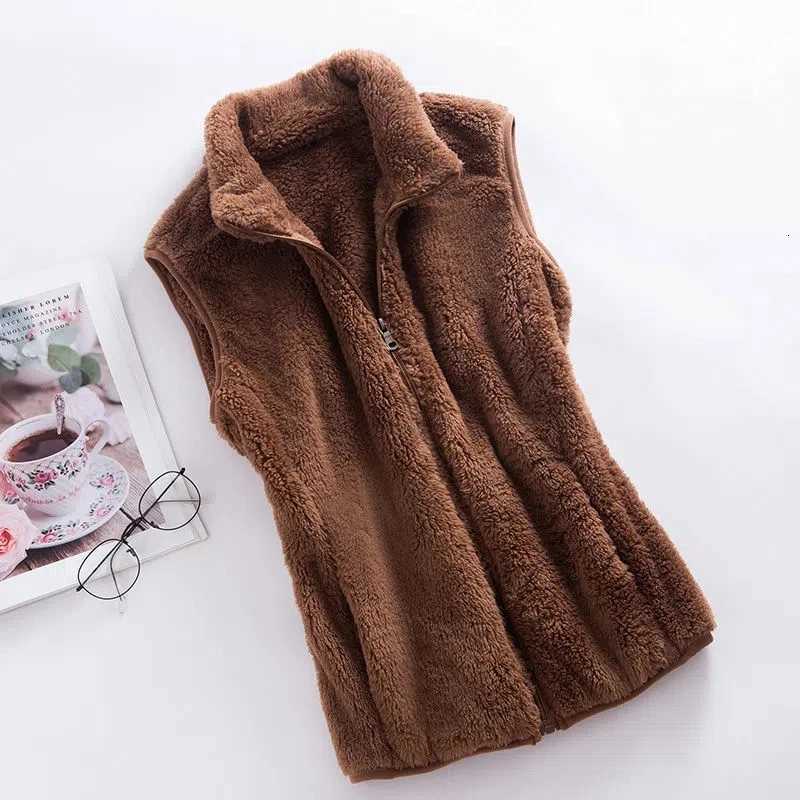 2023 Autumn Winter Polar Fleece Vest Women Coat High Collar Zipper Sleeveless Jacket Warm Coral Velvet Vest Female Waistcoat 4XLT251129