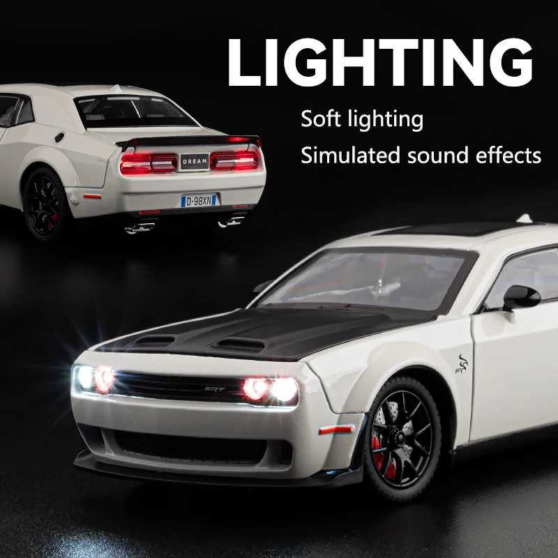 124 Simulated Srt Challenger Alloy Car Model Sound And Light Pull Back Toy Car Metal Sports Car Boys Collection Ornaments Gift J251129