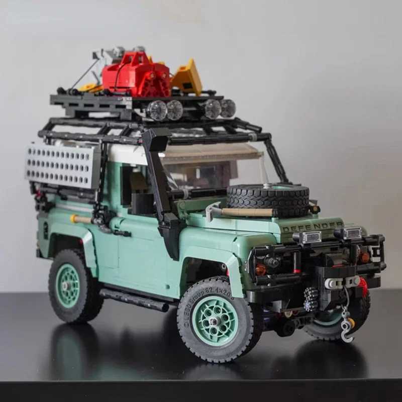 New 2336pcs Home Decoration classic 90 off-road vehicle model building 10317 mechanical assembly boy birthday gift J251129