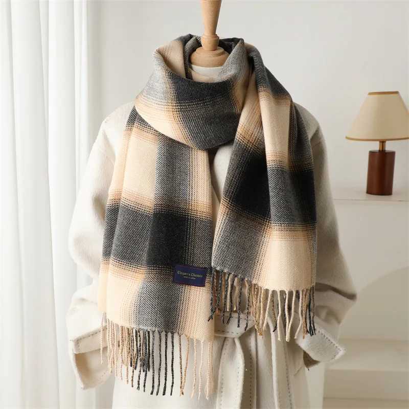 High Quality Winter Women Warm Plaid Scarf Imitation Cashmere Thicken Shawl Outdoor Travel Neckerchief FoulardJ251129