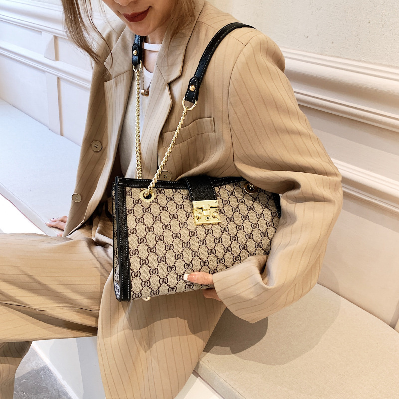Designer bag free shipping 2025 new fashionable tote bag premium texture printed single shoulder underarm bag for womens