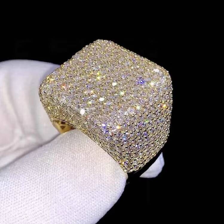 Multiple Choice Hot Sale Custom Iced Out Hip Hop Men Ring Vvs Moissanite 925 Sterling Silver Moissanite Engagement Ring Men