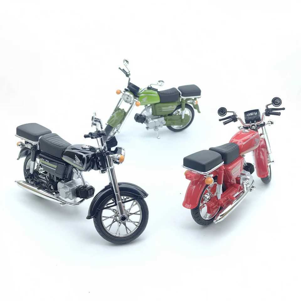 Childrens Alloy Car Motorcycle Toy Model Display Piece Gift for Boys Realistic Simulation Vehicle Collectible J251129