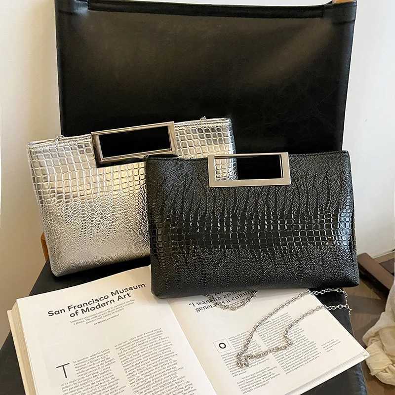 Fashionable Ladies Handbag 2025 New Crocodile Pattern Shoulder Chain Evening Bag High Quality Womens Bag Stylish Trendy Handbag K251128