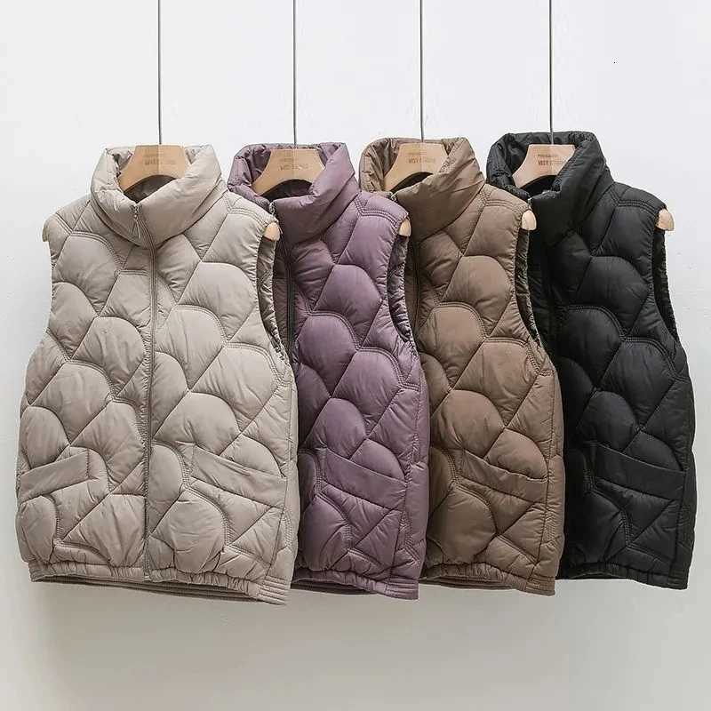 2025 New Puff Vest Women Winter Sleeveless Puffer Jacket Women Warm Cotton Jacket Vest Cardigan Korean Fashion Coats ClothingT251129
