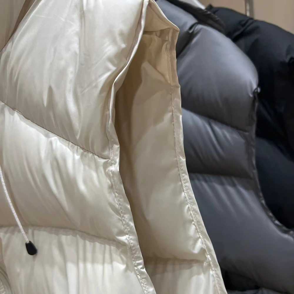 Casual Down Cotton Waistcoat Women Autumn Winter Outerwear Hooded Thick Warm Vest Jacket Female Sleeveless Quilted CoatsT251129