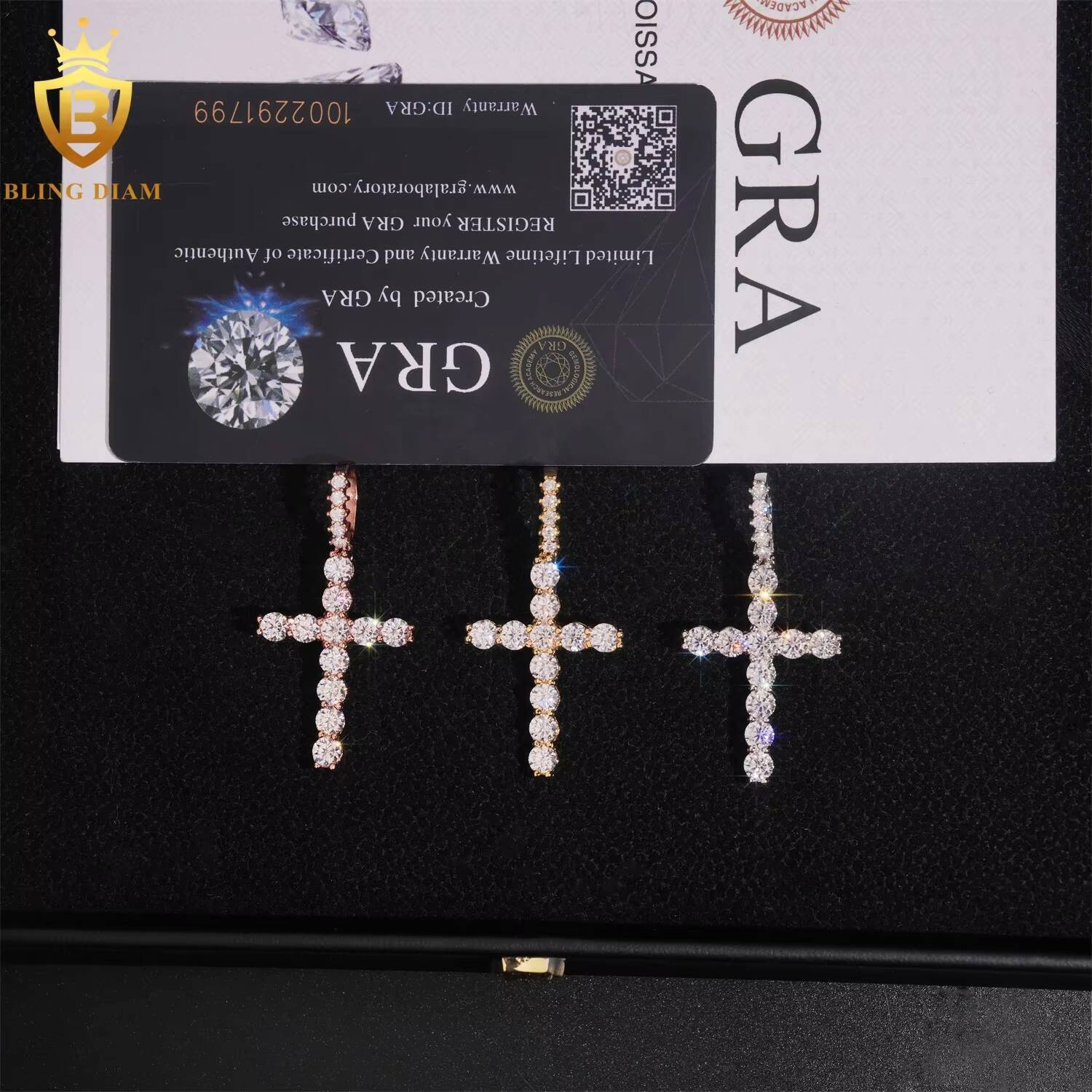 High Quality 925 Sterling Silver Iced Out Custom Hip Hop Fashion VVS Moissanite Cross Pendant