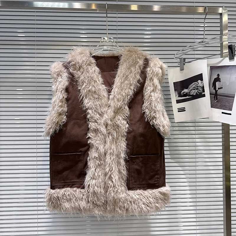 Autumn Winter Retro Fuzz Splicing V Neck Down Vest Female Warm Pocket Waistcoats Women White Duck Down Sleeveless Cardigan VestsT251129