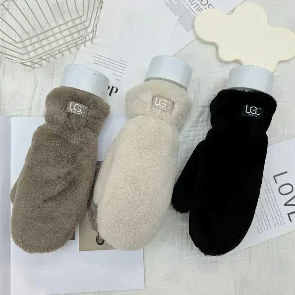 Five Fingers Gloves Fingerless Gloves Winter New Simple Solid Color Thickened Plush Warm Gloves Students Fashion Cute All Cold Mittens H251120