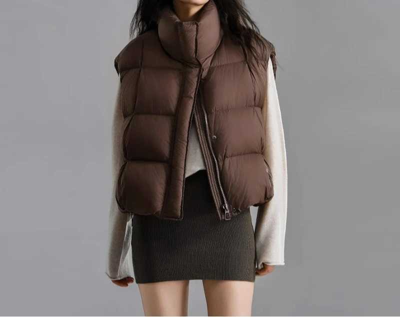 Winter 2025 Short Stand Up Collar Thickened Down Vest for Women Wearing Casual Warm Bread VestT251129