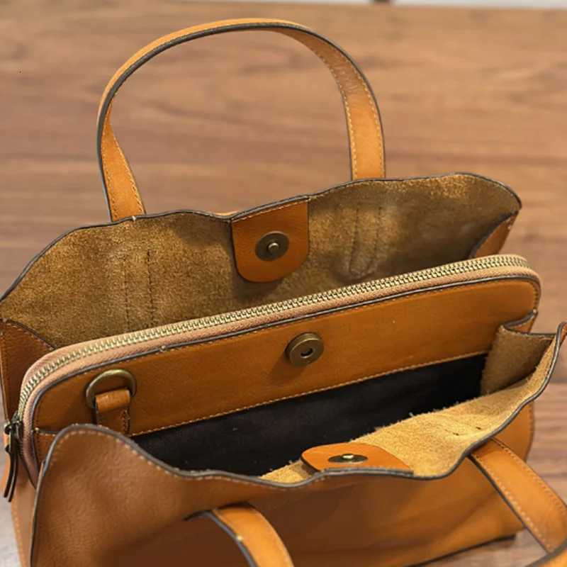 2025 spring new portable top layer cowhide womens casual Tote bag small leather single shoulder crossbody bag K251128