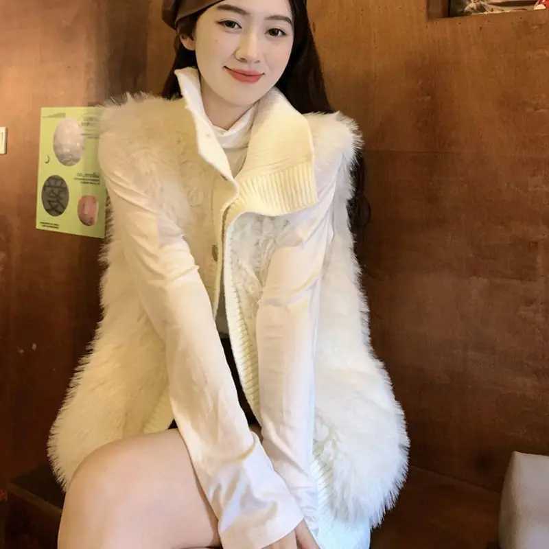 Stand Up Collar Knitted Patchwork Vest Womens Vest Korean Version Loose Plush VestT251129