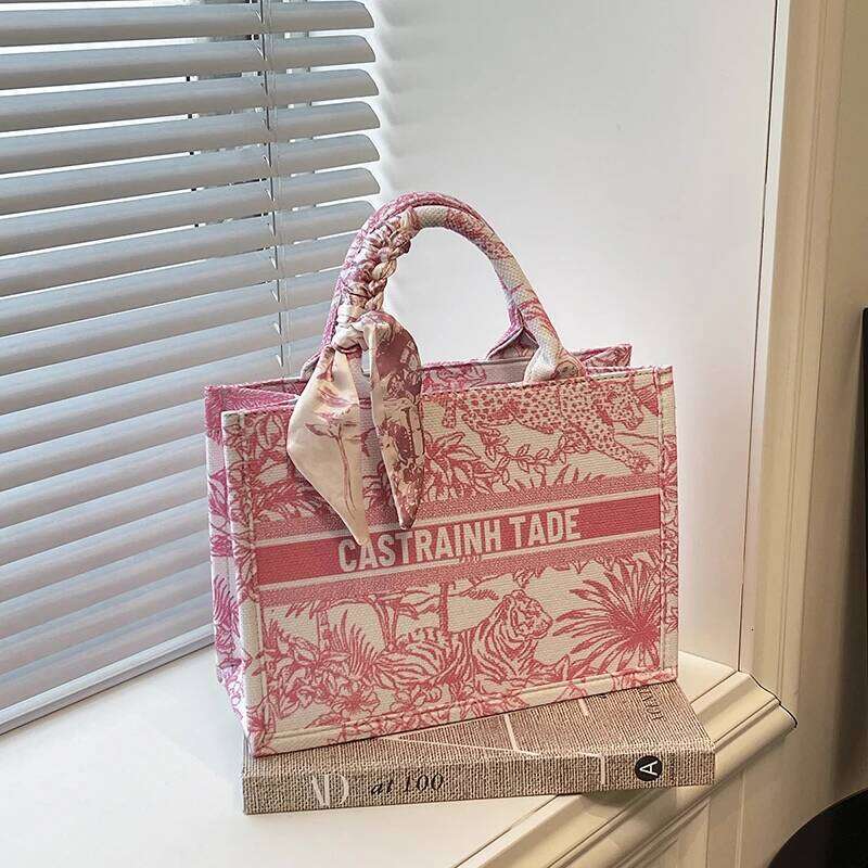 Trendy Minimalist Crossbody Bag For Women With Solid Color And High-End Casual Business Fashion